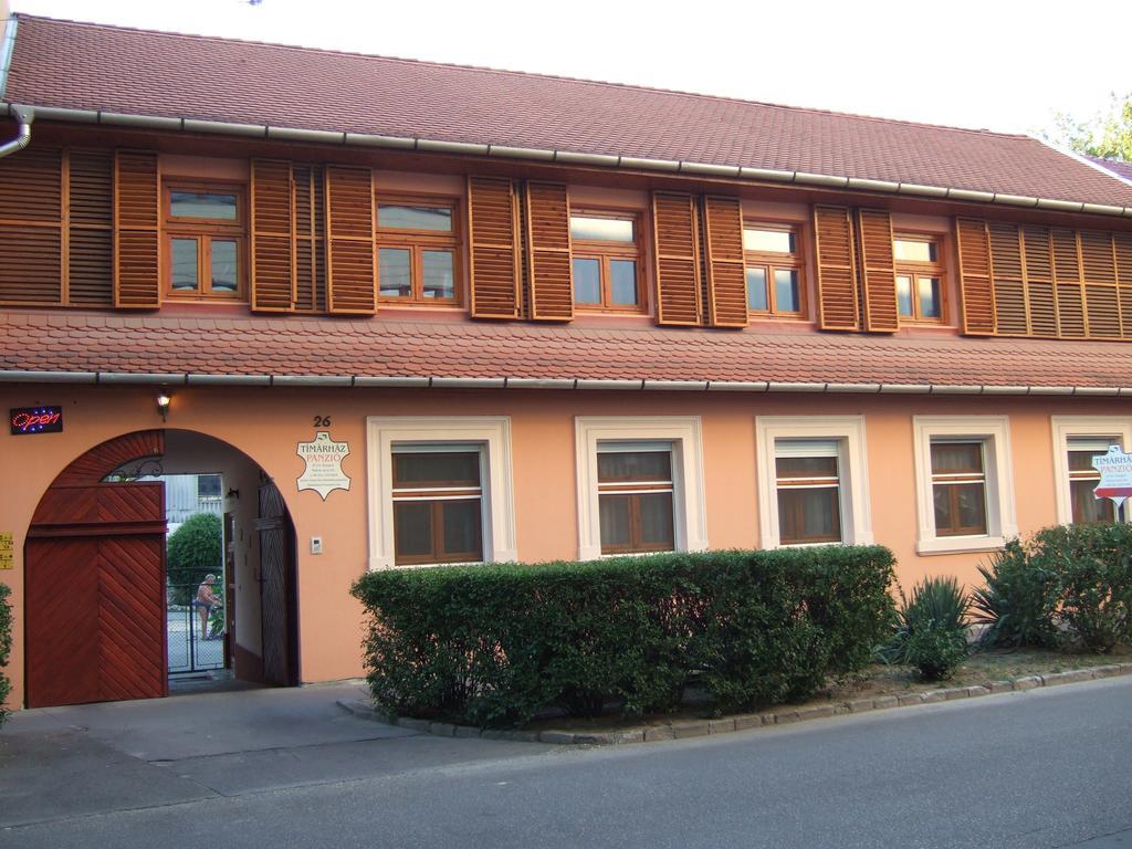 Timarhaz Panzio Bed & Breakfast แซแก็ด ภายนอก รูปภาพ