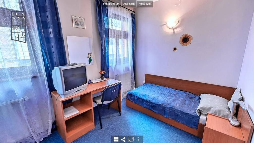 Timarhaz Panzio Bed & Breakfast แซแก็ด ภายนอก รูปภาพ